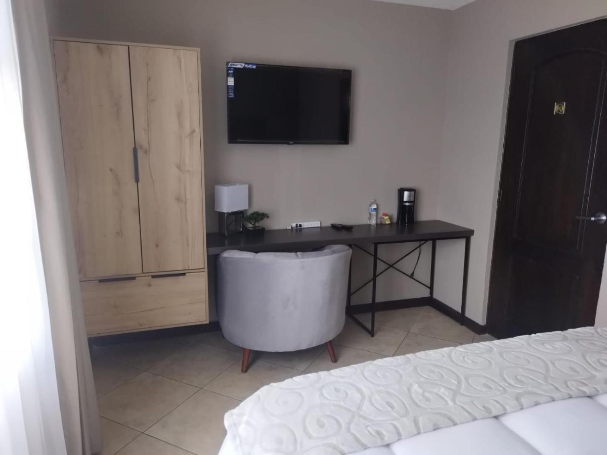 L'Aurora Inn Hostal Guatemala-Stad Buitenkant foto